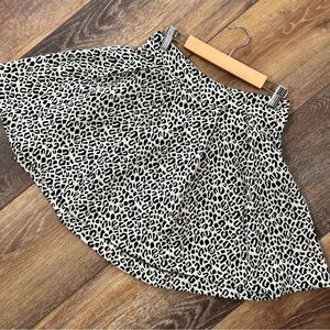 URBAN OUTFITTERS X COOPERATIVE | Leopard Animal Print Flared Mini Skirt Sz Small